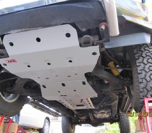 POHJAPANSSARI_ARB_ISUZU_D_MAX_2008___2012