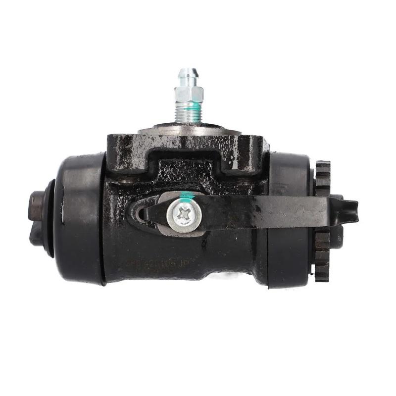 ETUJARRUSYLINTERI_TOYOTA_LAND_CRUISER___VASEN