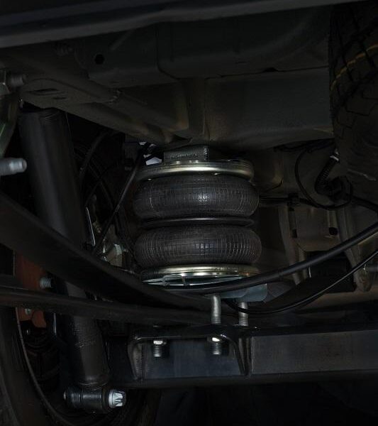 ILMAJOUSET_TOYOTA_FORD_RANGER_2011_ETEENPAIN_NR067084_B