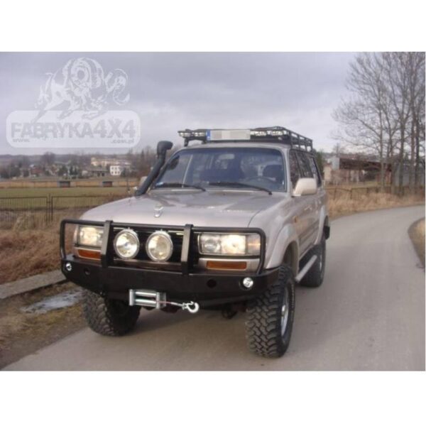 VINSSIPUSKURI_TOYOTA_LAND_CRUISER_80__LEVIKKEILLA_
