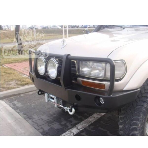 VINSSIPUSKURI_TOYOTA_LAND_CRUISER_80__LEVIKKEILLA_