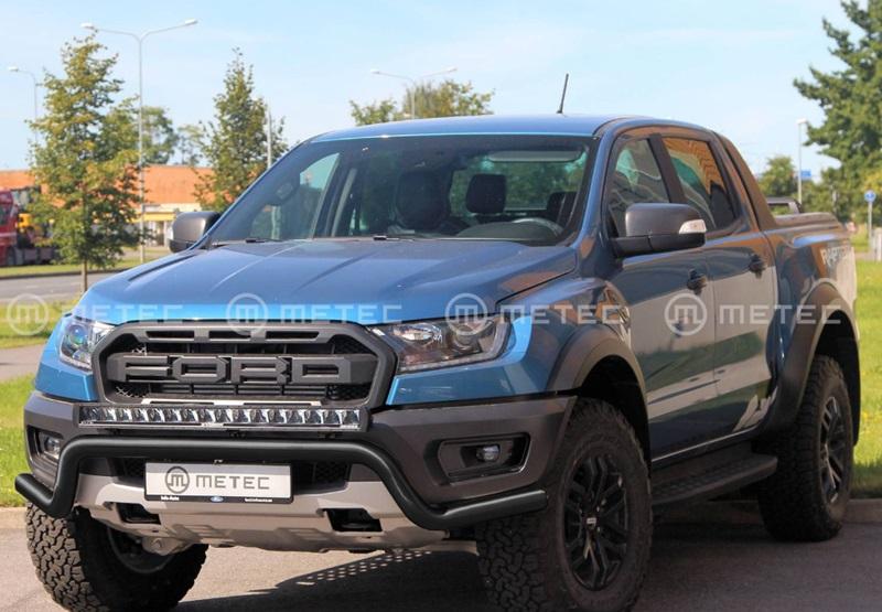 VINSSINASENNUSSARJA_FORD_RANGER_RAPTOR_2019__